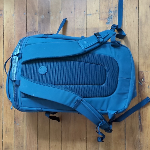 Fjallraven ulvo 30L Backpack - Picture 3 of 9